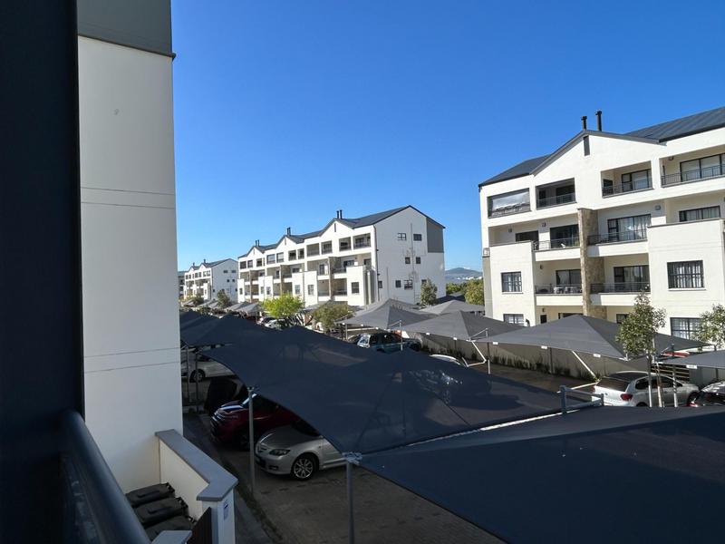 1 Bedroom Property for Sale in Sandown Western Cape